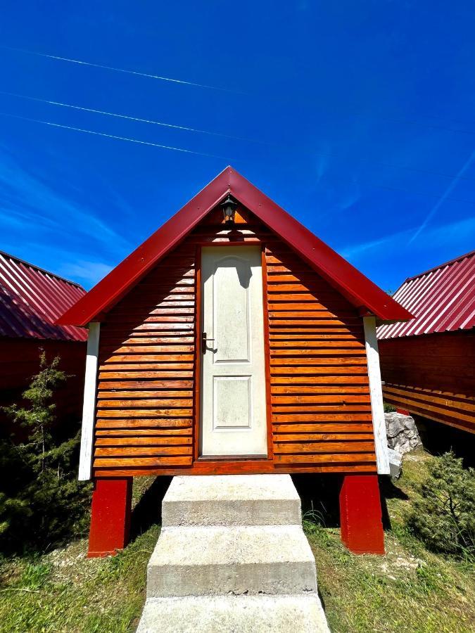 Vikendica,Bungalovi Lipska Pecina Cetinje Exterior foto